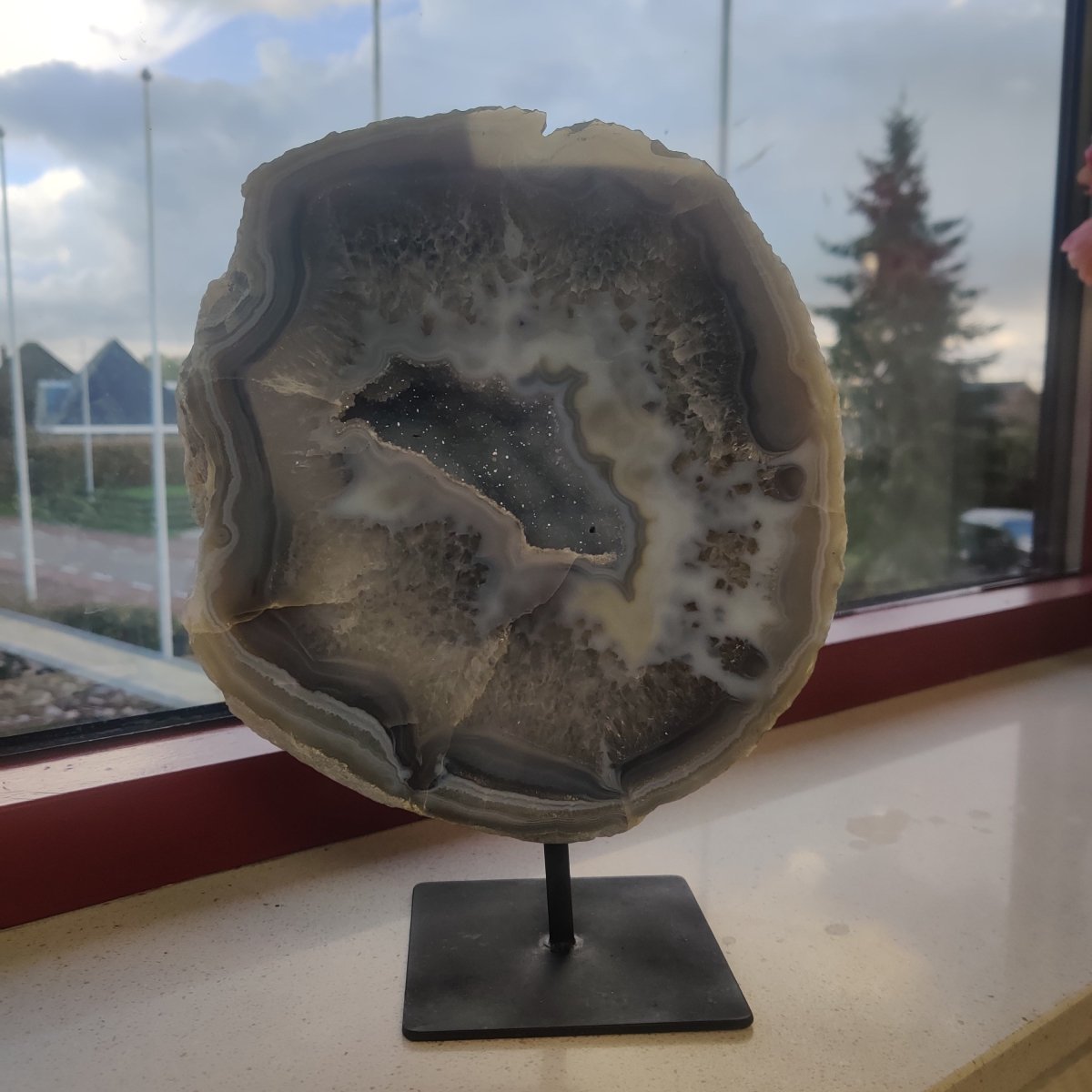 Agate on Steel Stand druzy opening - Act Design Shop