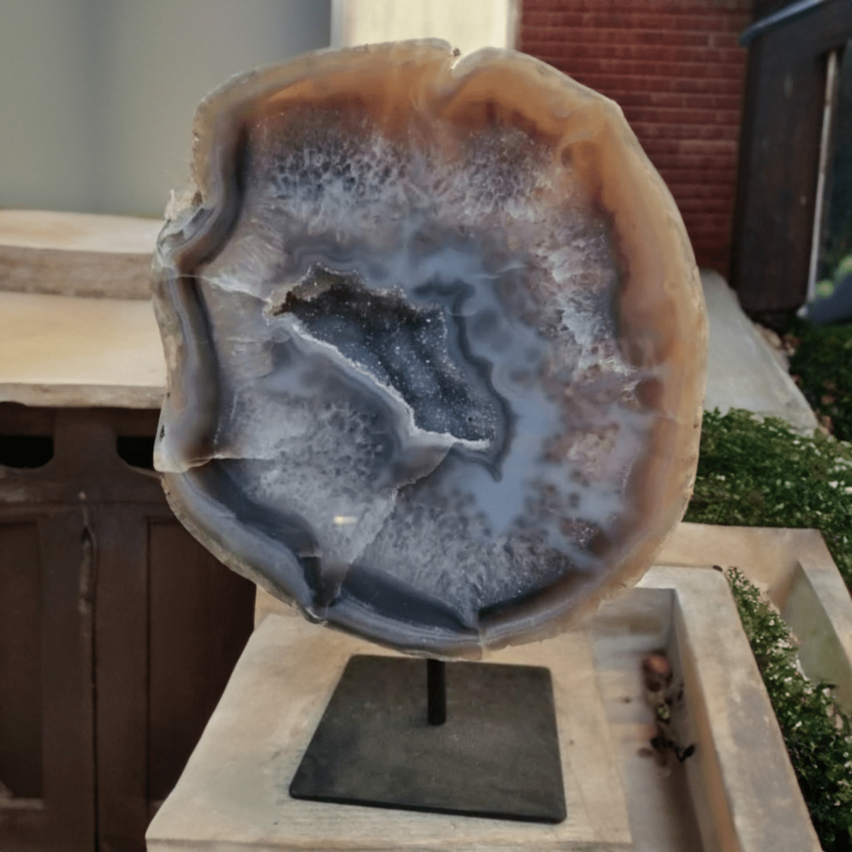 Agate on Steel Stand druzy opening - Act Design Shop