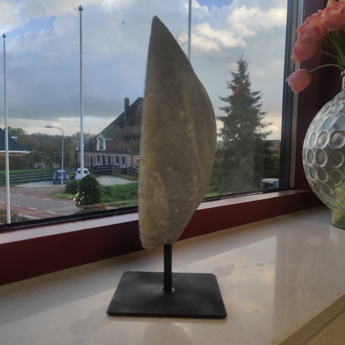 Agate on Steel Stand druzy opening - Act Design Shop