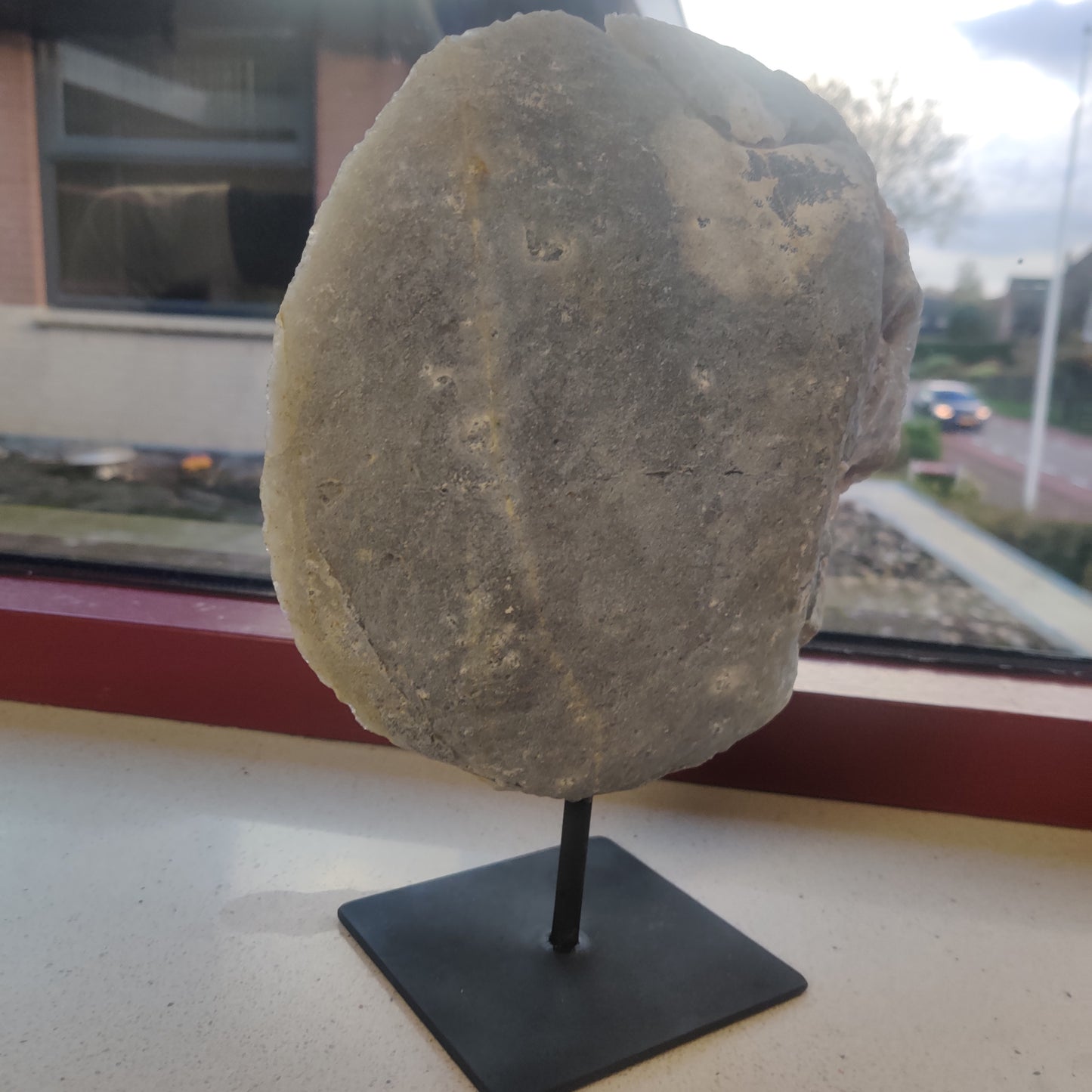 Agate on Steel Stand druzy opening