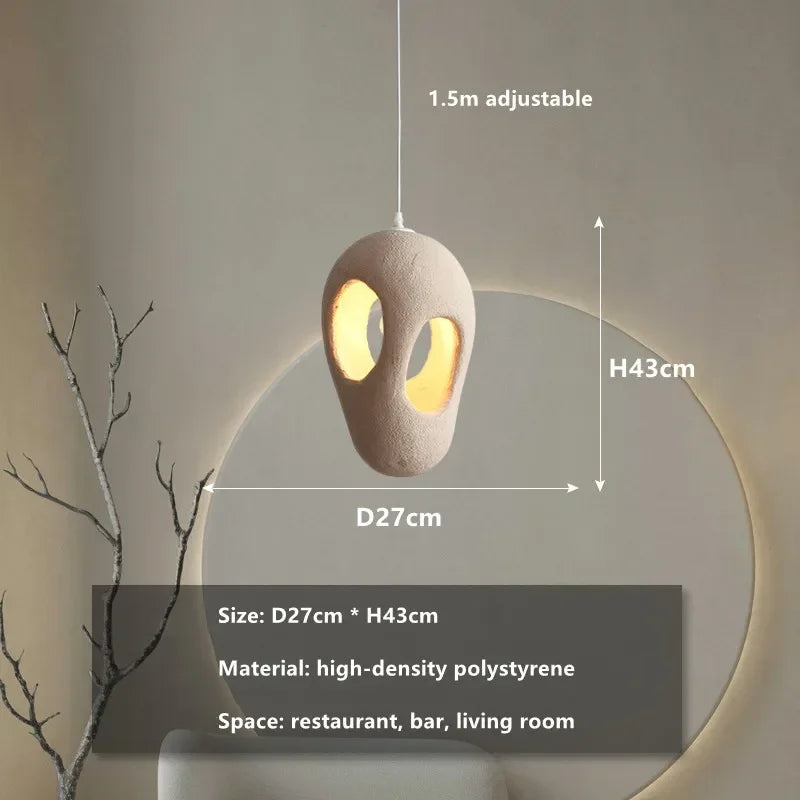 Wabi-Sabi-Hängeleuchte aus Kunstharz – Moderne, skulpturale Hängelampe