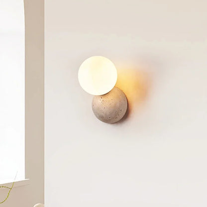 Runde Steinwandleuchte – Warmweißes Bettlicht