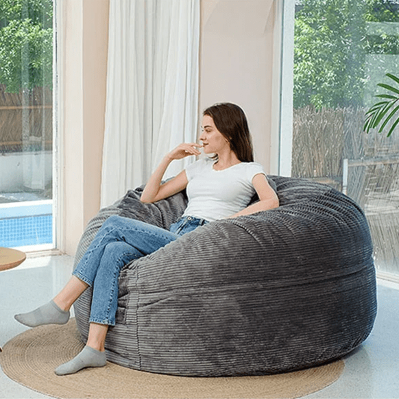 Big Mega XXL Sitzsack aus geripptem Stoff. Inklusive Schaumstofffüllung