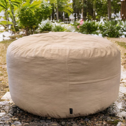 Big Mega XXL Sitzsack aus geripptem Stoff. Inklusive Schaumstofffüllung