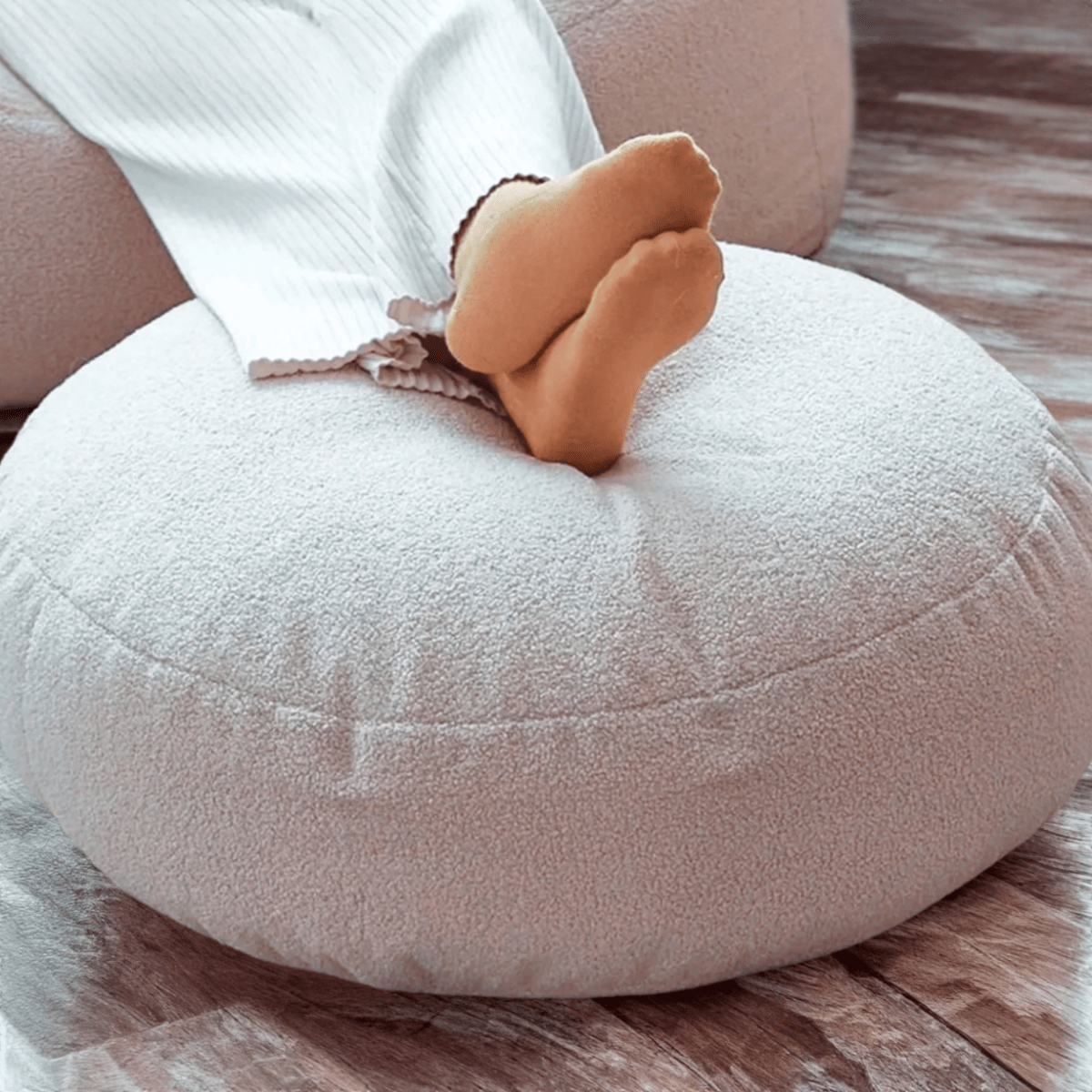 Wagner - Big Teddy Pouf Round - Act Design Shop